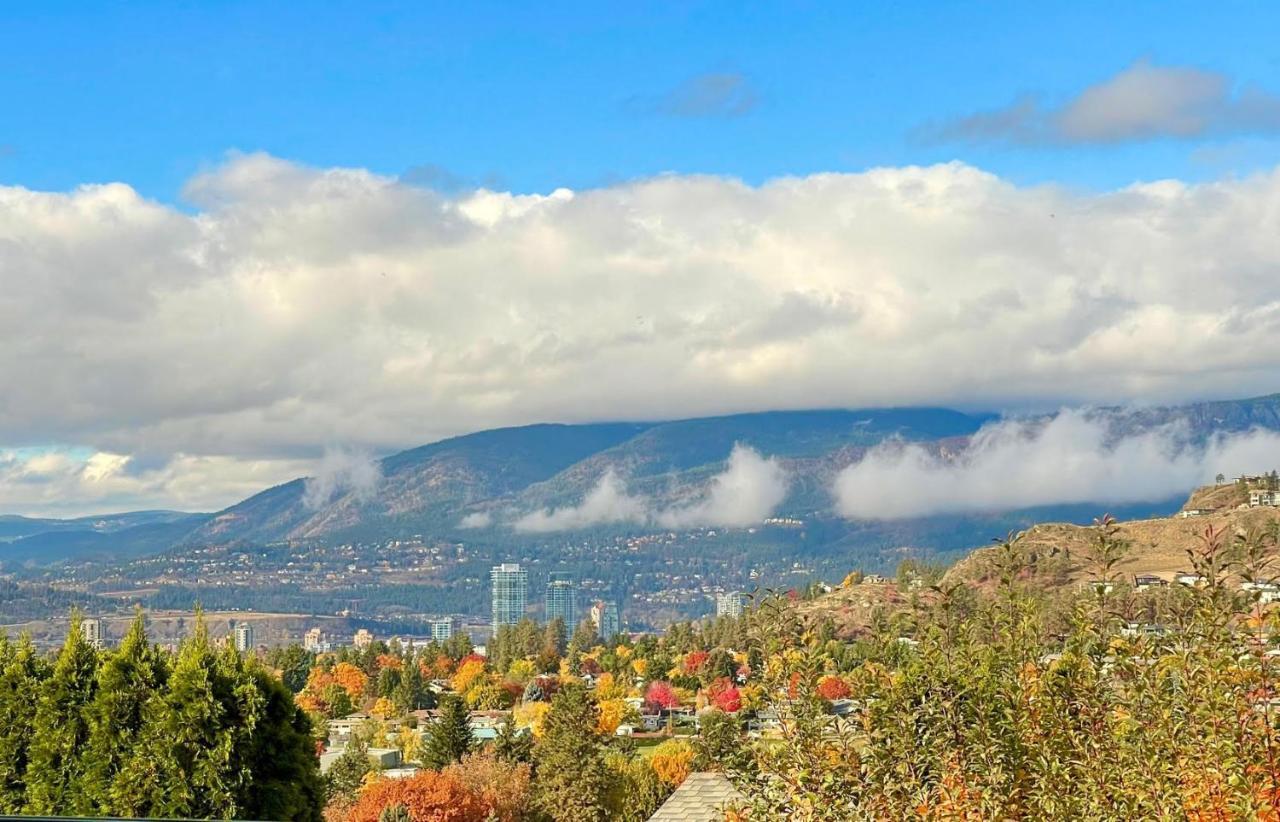 A Vista Villa Couples Retreat Kelowna Exteriér fotografie