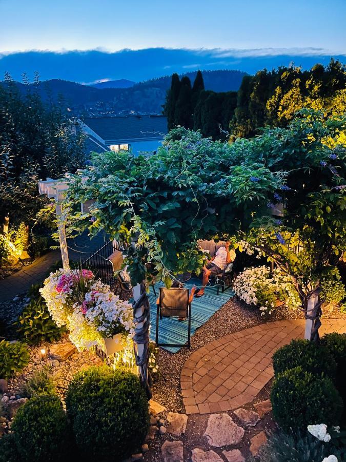 A Vista Villa Couples Retreat Kelowna Exteriér fotografie